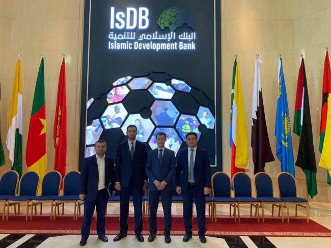 Визит делегации ЧАБ “Трастбанк” в Исламский банк развития