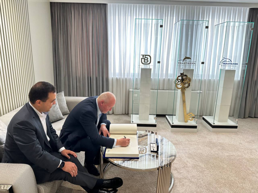 В ЧАБ «Трастбанк» состоялась встреча с делегацией HELABA LANDESBANK HESSEN-THÜRINGEN (Германия)
