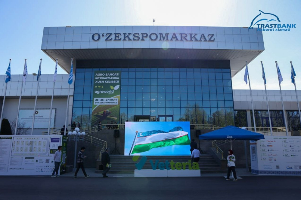 “Trastbank” xodimlari xalqaro ko‘rgazmalarda ishtirok etdi