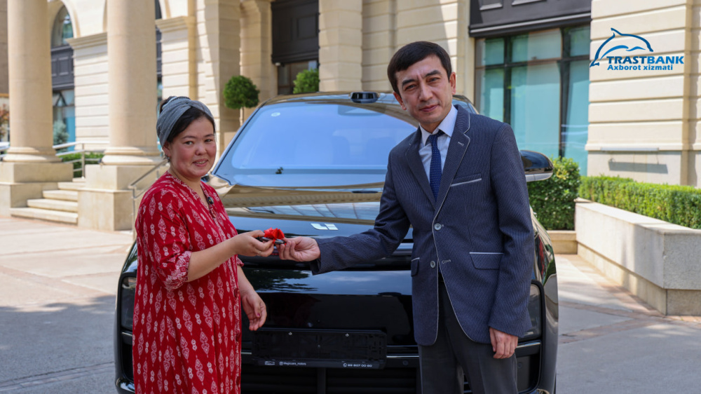“Lixiang Li 7” avtomobili o‘z egasiga topshirildi